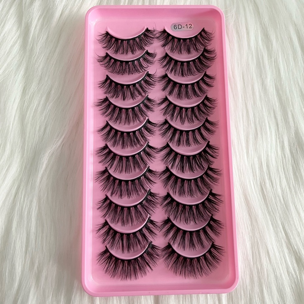 Wispy Eyelashes 6D-12